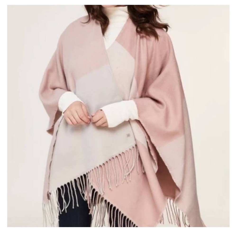 NWT Soia & Kyo wrap